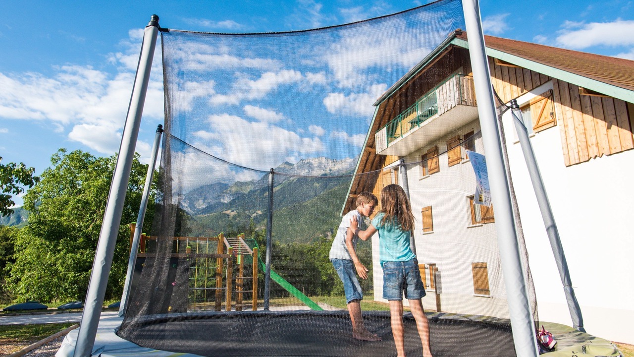 Photo of Others in Giez