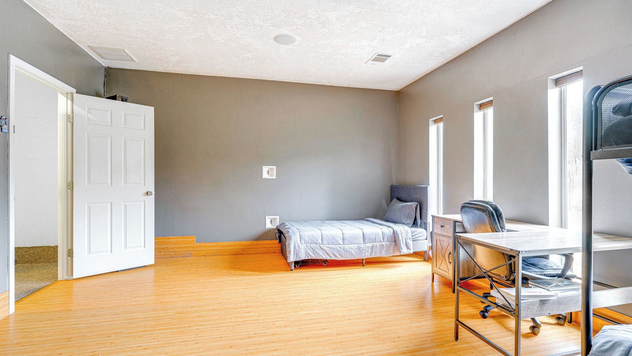 Photo of Bedroom in Leander