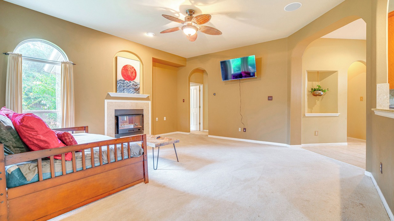 Photo of Livingroom in Leander