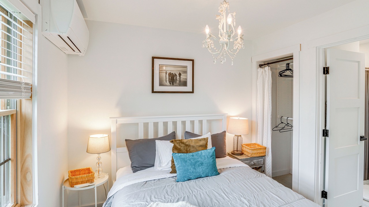 Photo of Bedroom in Hinsdale