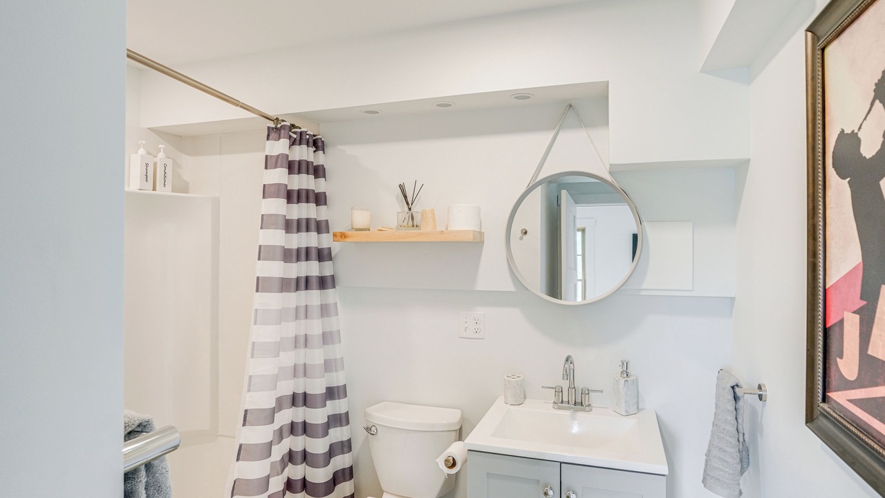 Photo of Bathroom in Hinsdale