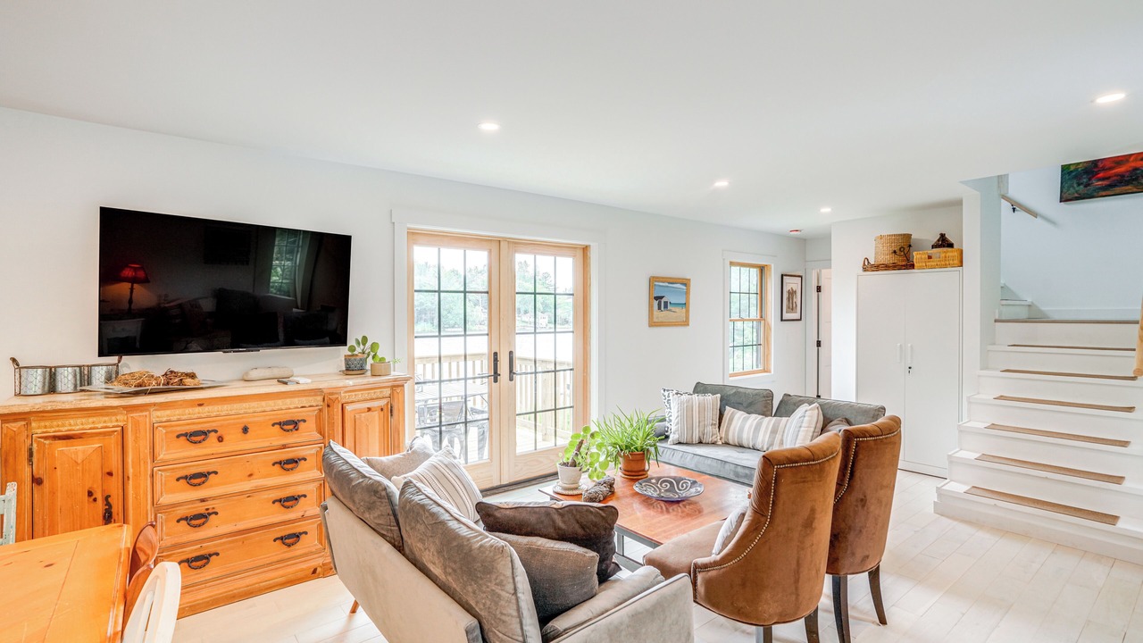 Photo of Livingroom in Hinsdale