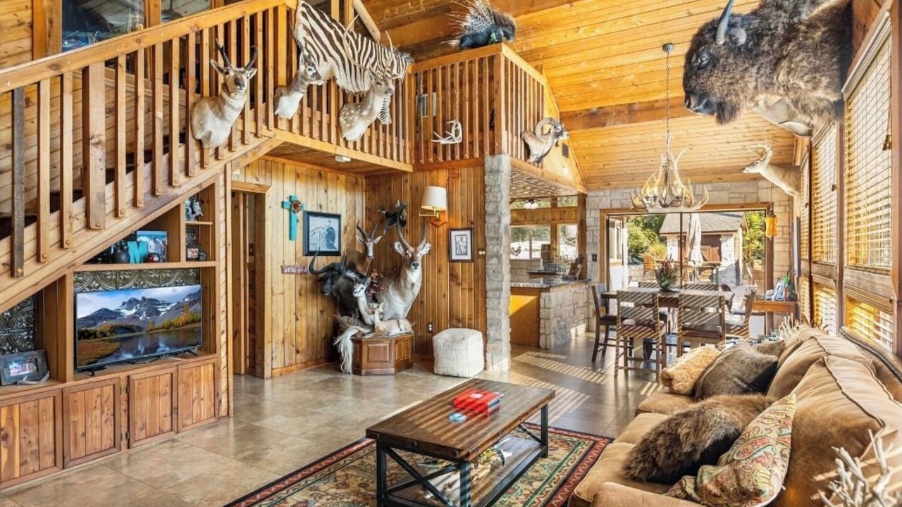 Photo of Livingroom in Tomball
