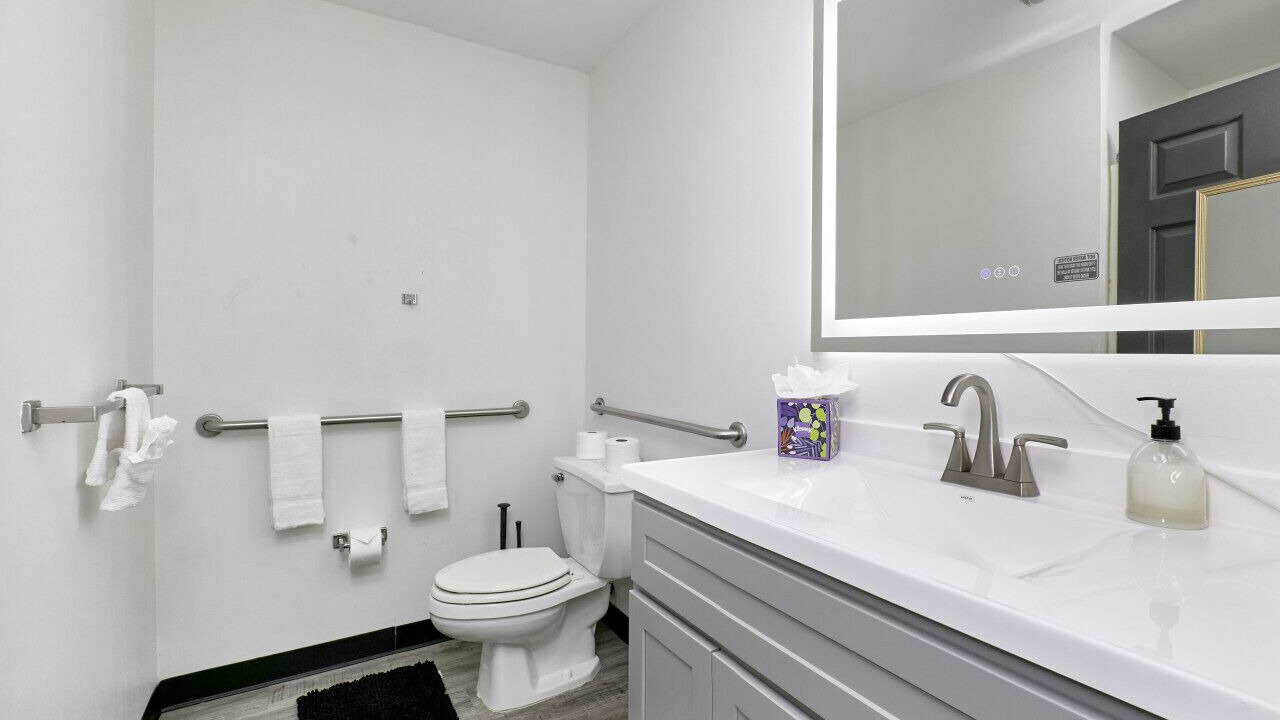 Photo of Bathroom in Central West End