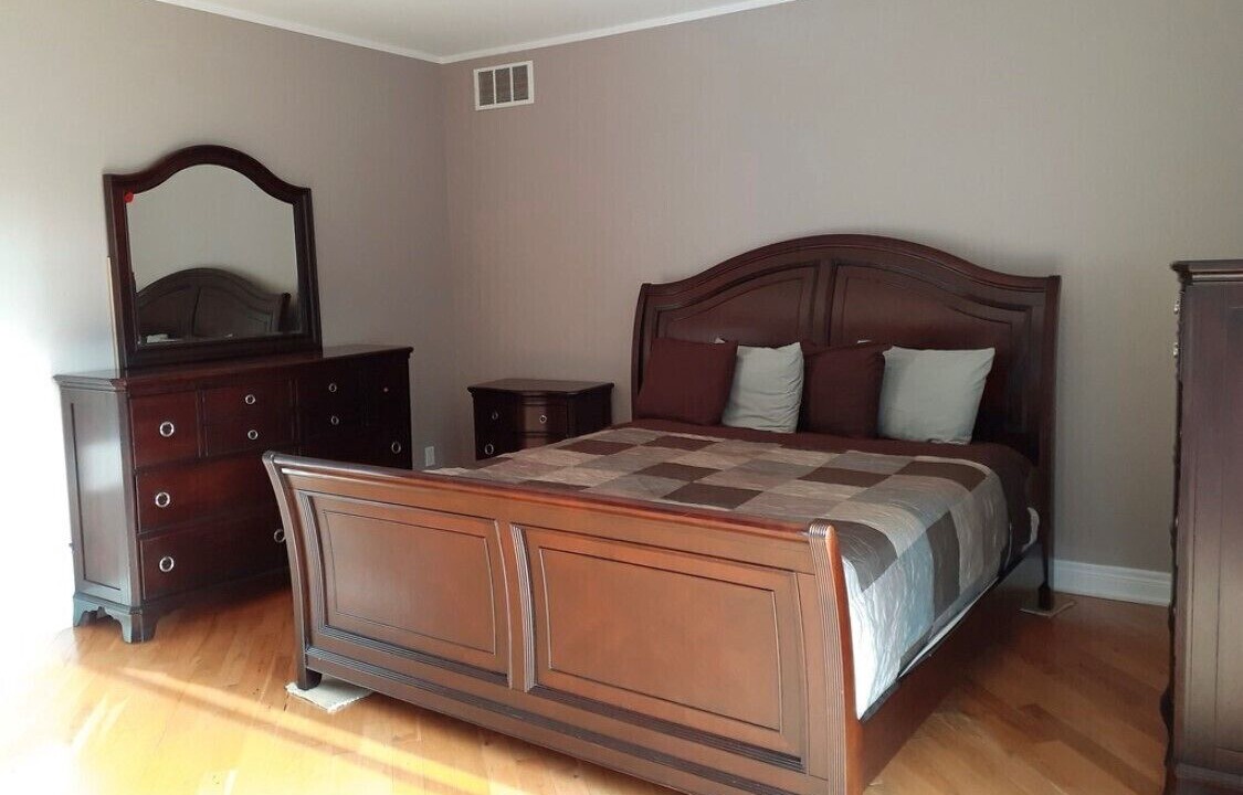 Photo of Bedroom in Niagara Falls