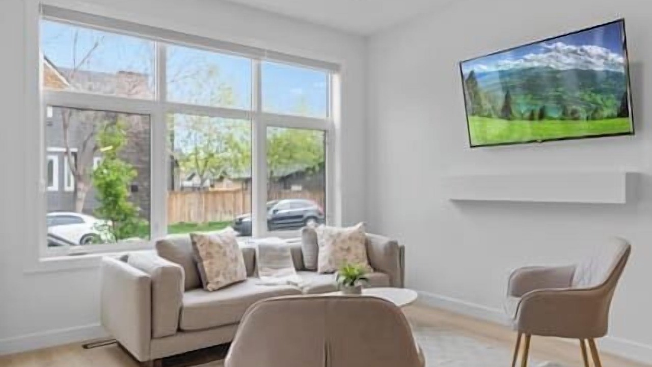 Photo of Livingroom in Southwest Calgary