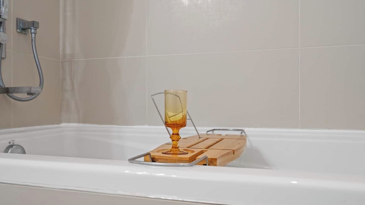Photo of Bathroom in Connaught