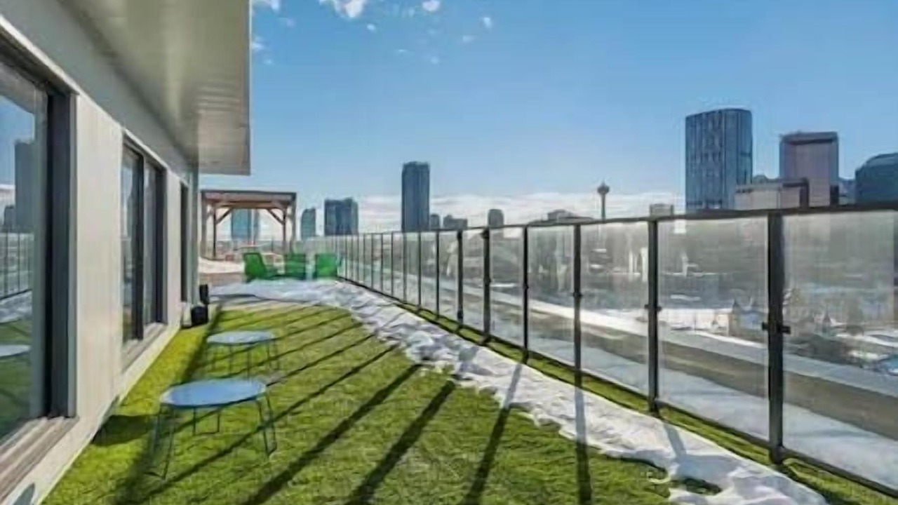 Photo of Outdoor in Crescent Heights