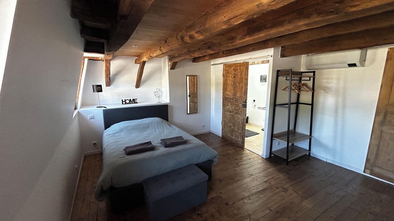 Photo of Bedroom in Beaulieu-sur-Dordogne