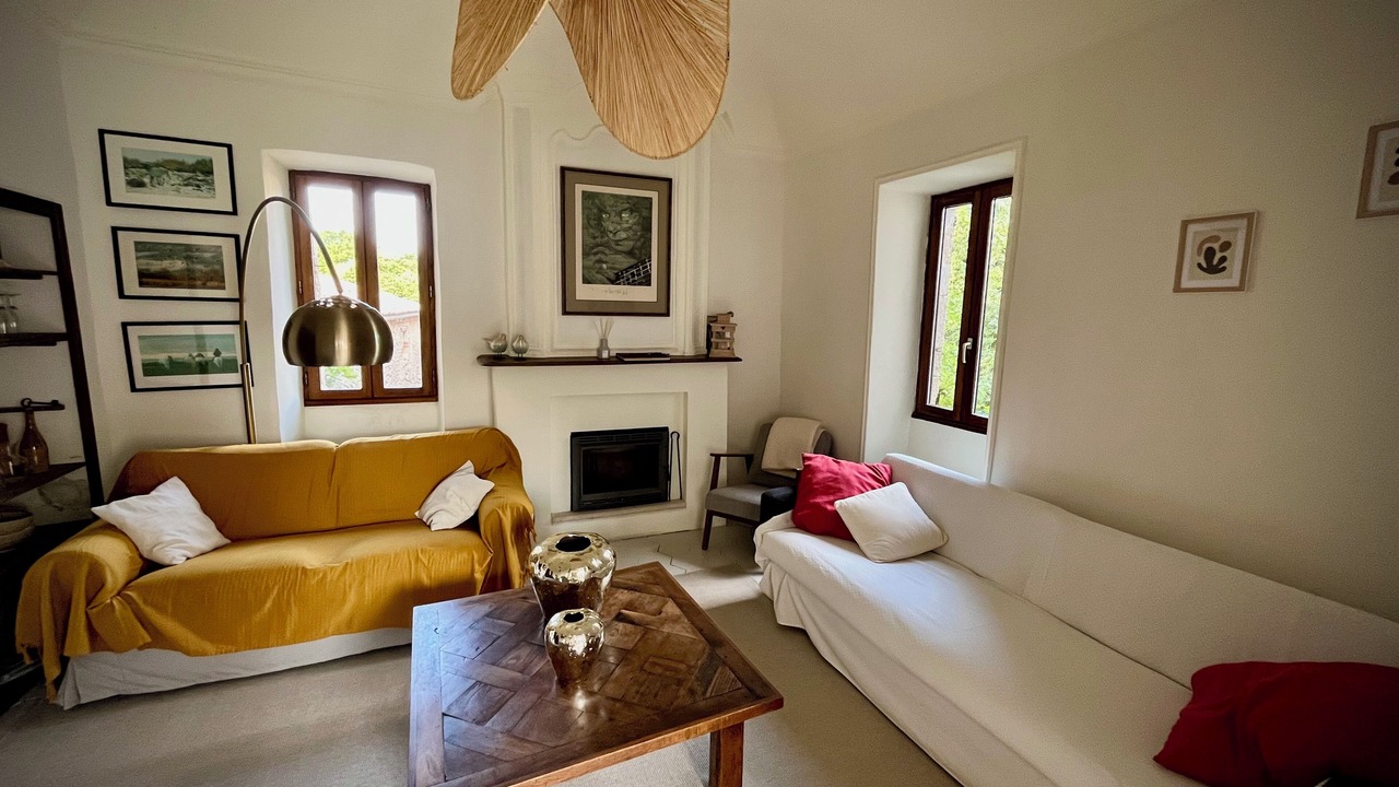 Photo of Livingroom in Labastide-de-Virac