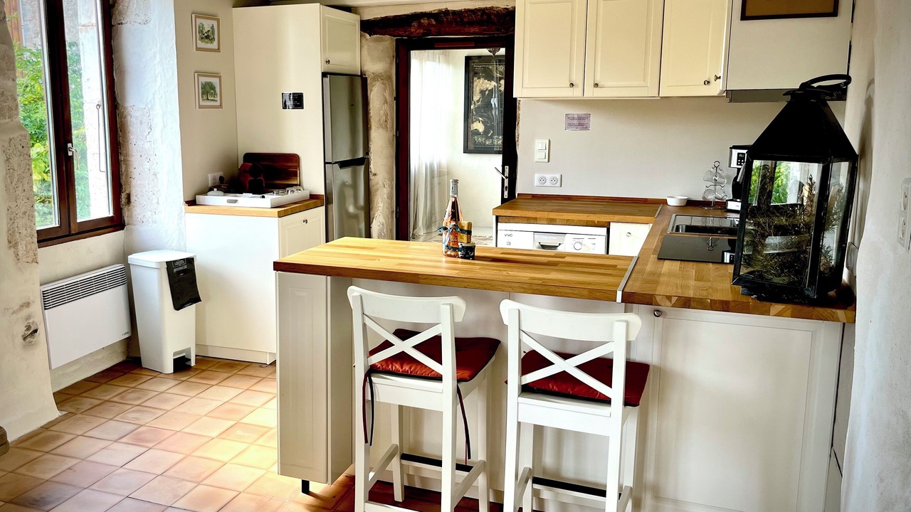 Photo of Kitchen in Labastide-de-Virac