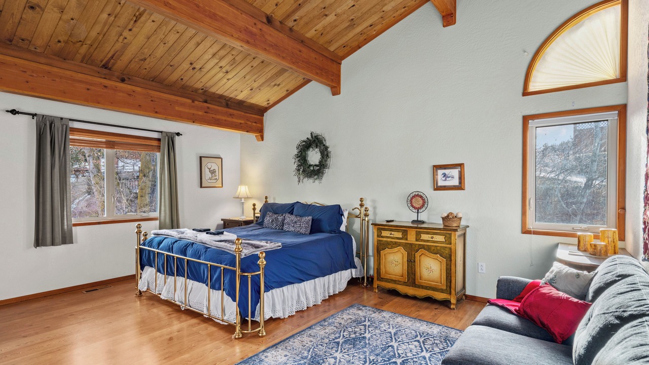 Photo of Bedroom in Peshastin