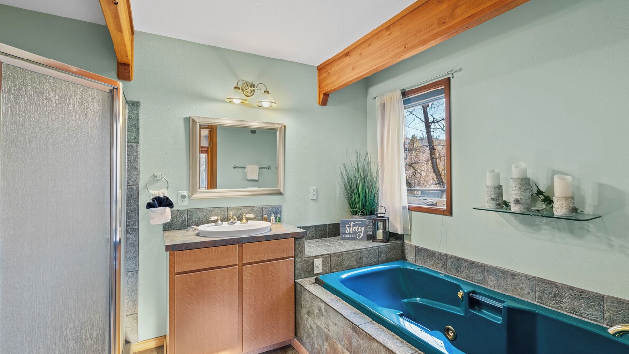 Photo of Bathroom in Peshastin