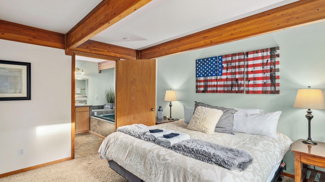 Photo of Bedroom in Peshastin