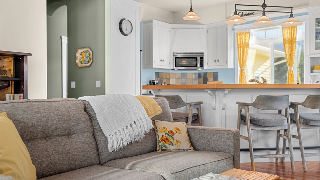 Photo of Livingroom in Plain