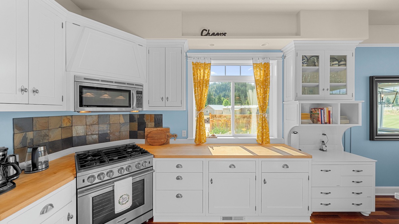 Photo of Others in Plain