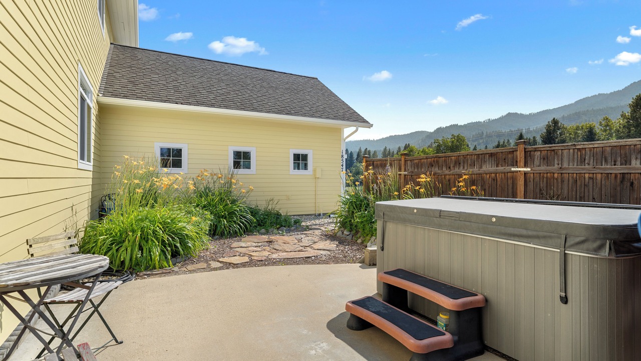 Photo of Others in Plain