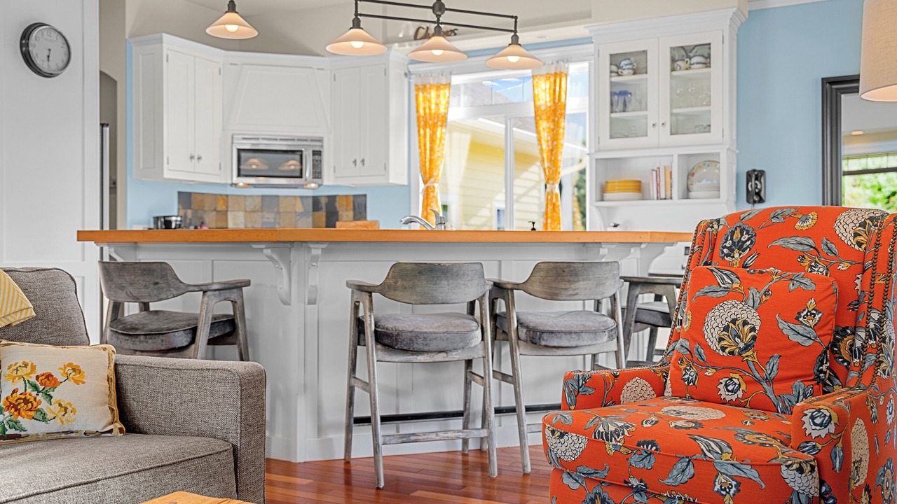 Photo of Others in Plain