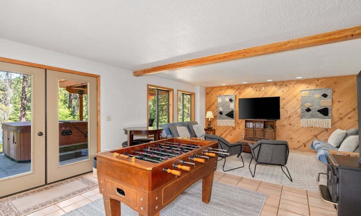 Photo of Bedroom in Leavenworth