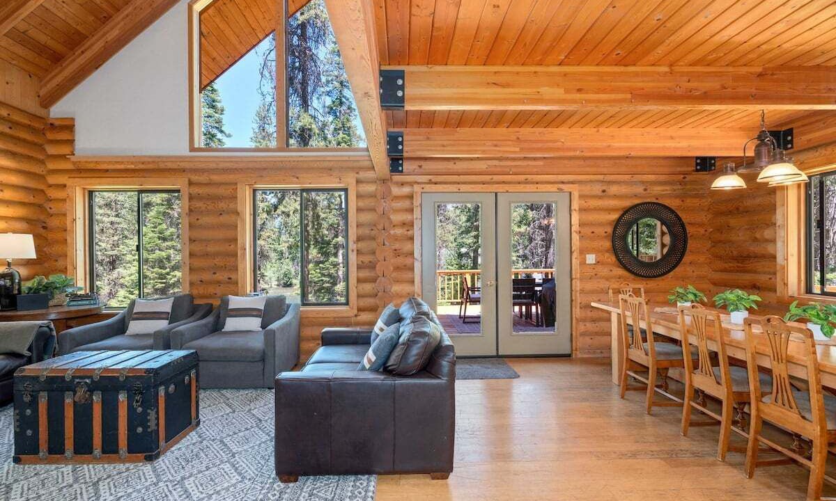 Photo of Livingroom in Leavenworth
