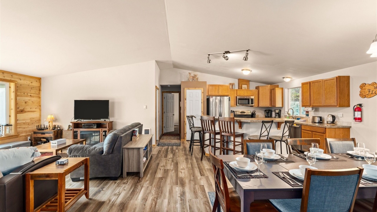 Photo of Others in Leavenworth