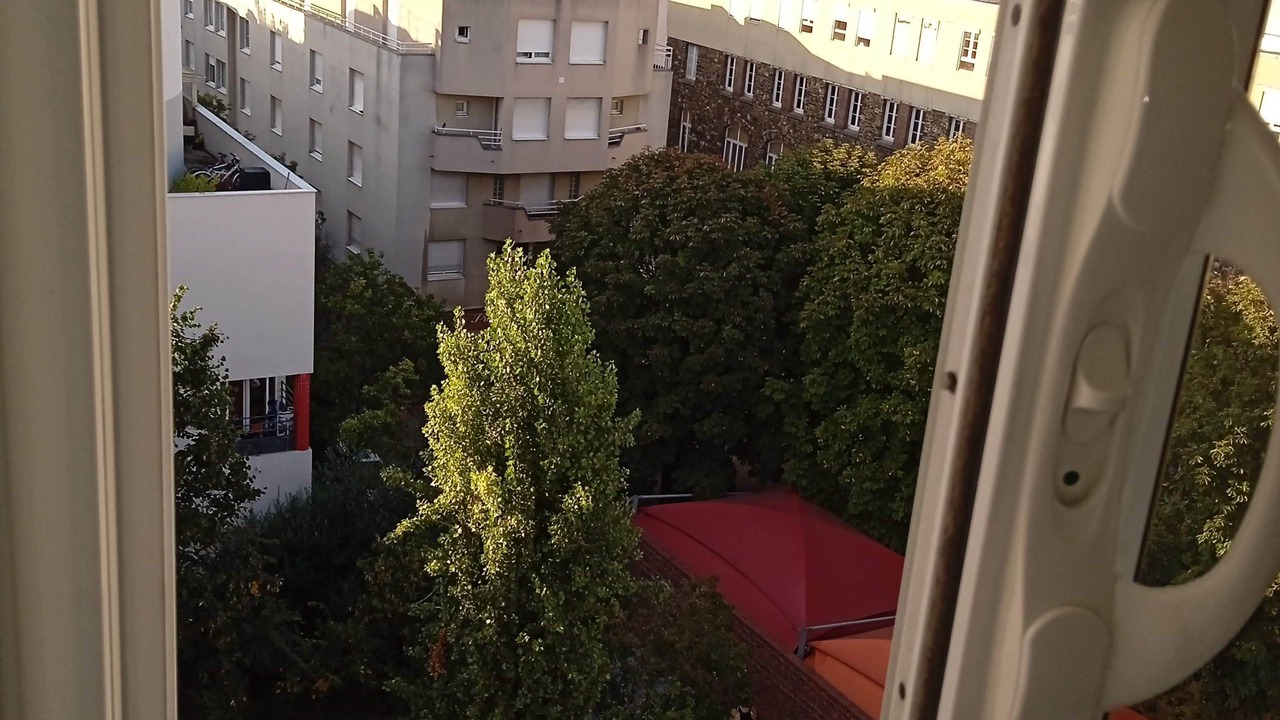 Photo of Others in Charonne
