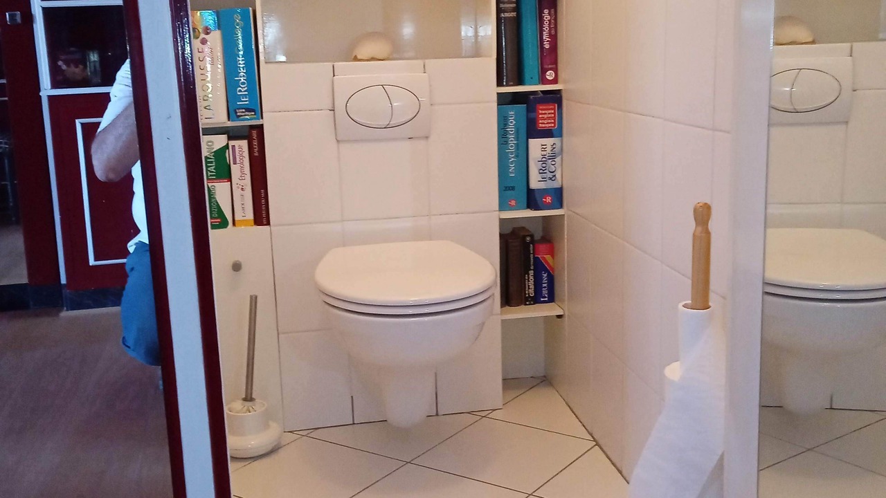 Photo of Bathroom in Charonne