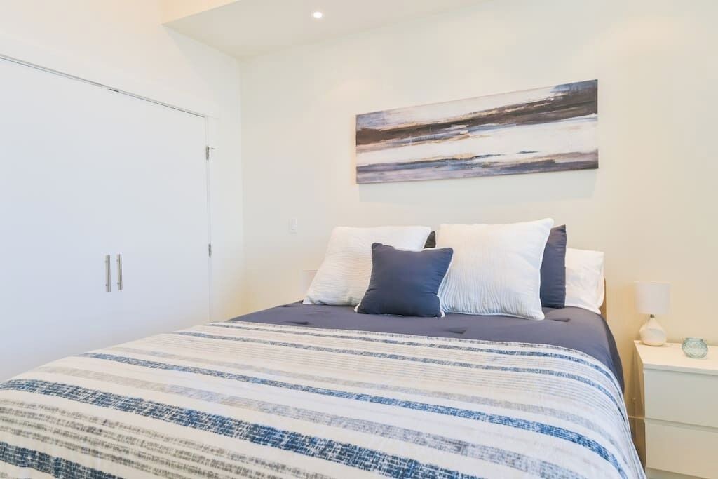 Photo of Bedroom in Haysboro