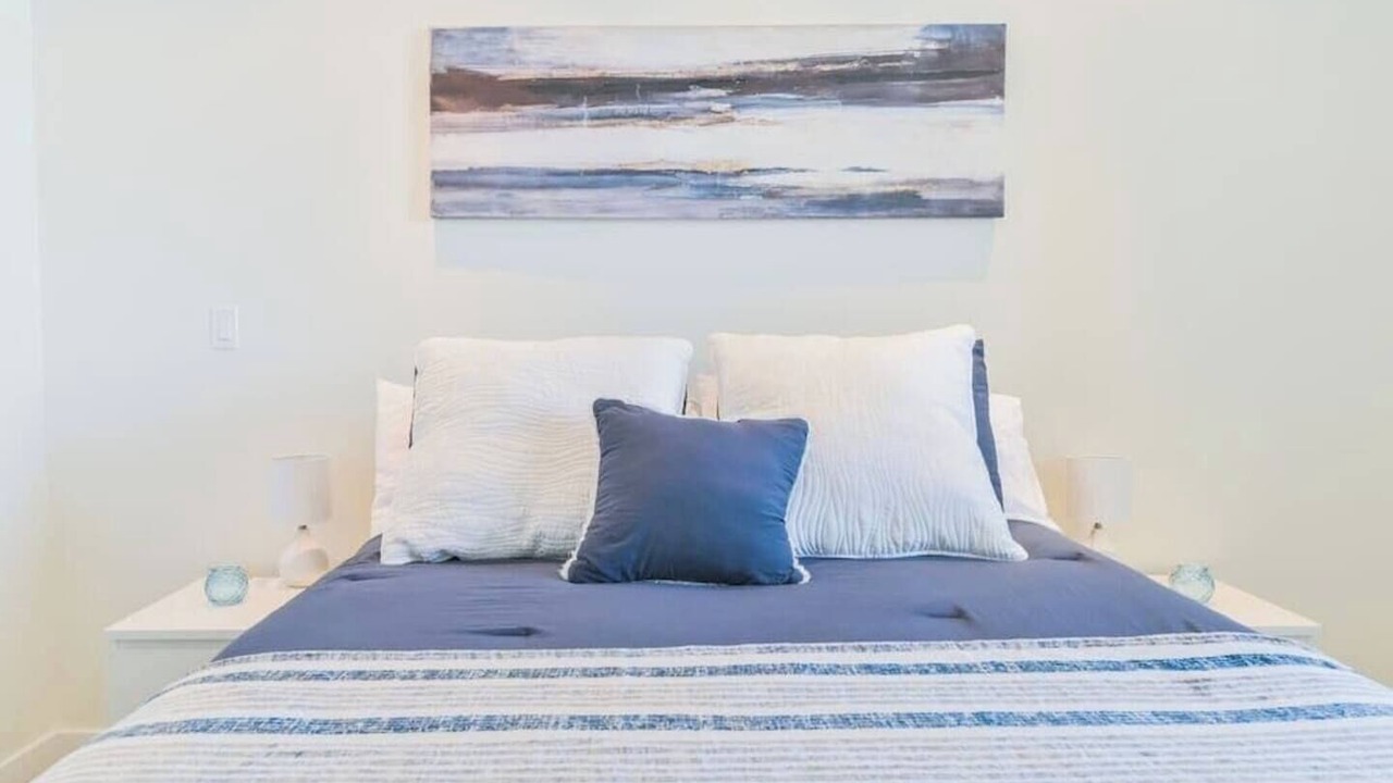 Photo of Bedroom in Haysboro