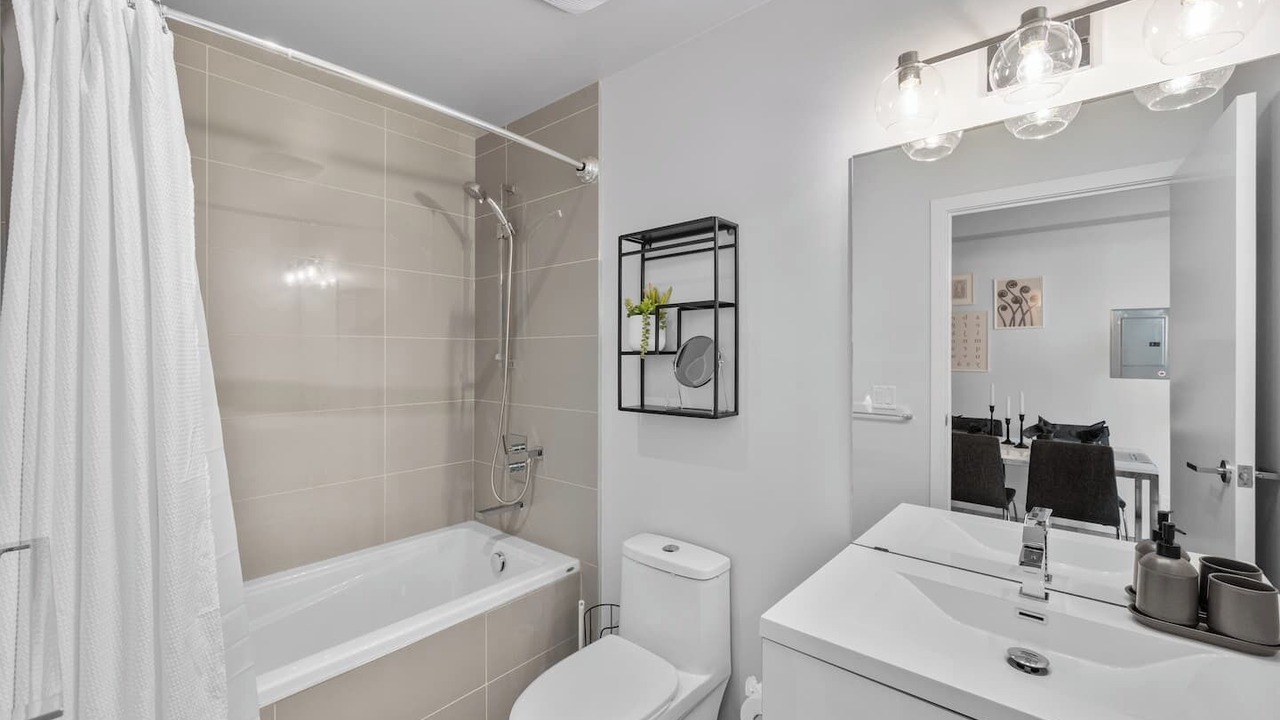 Photo of Bathroom in Connaught