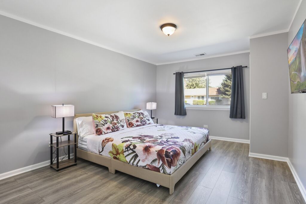 Photo of Bedroom in Romeoville