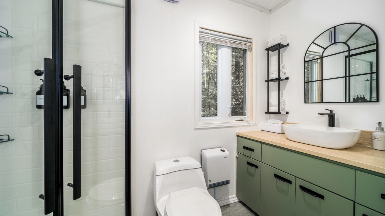 Photo of Bathroom in Saint-Charles-de-Bellechasse