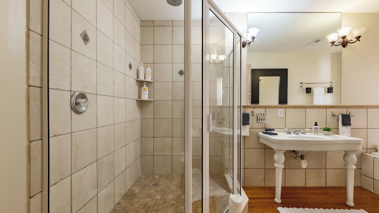 Photo of Bathroom in South Baltimore