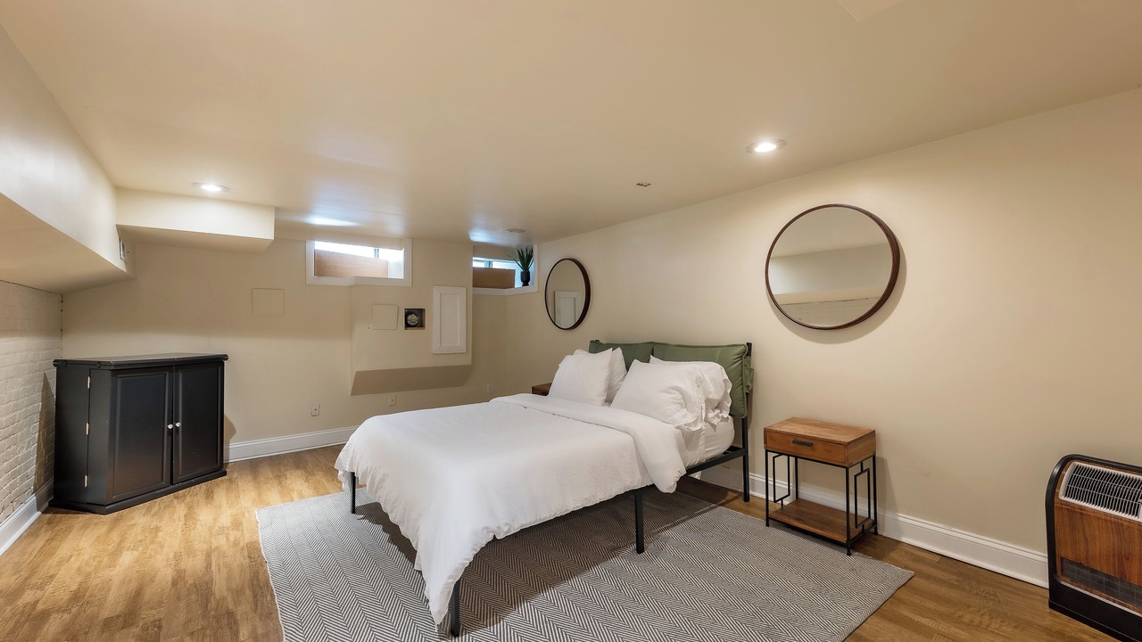 Photo of Bedroom in South Baltimore