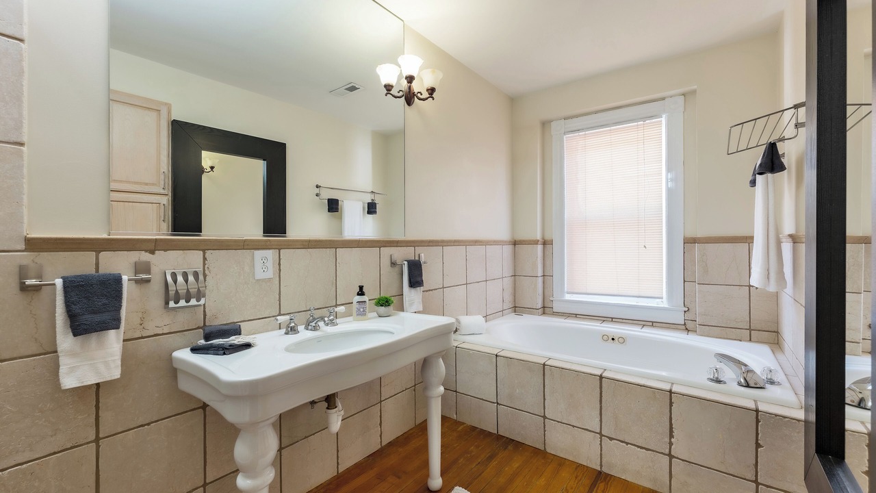 Photo of Bathroom in South Baltimore