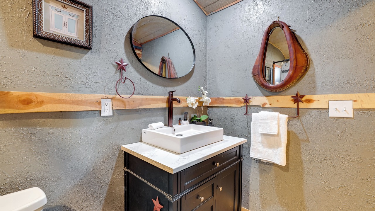 Photo of Bathroom in Grove