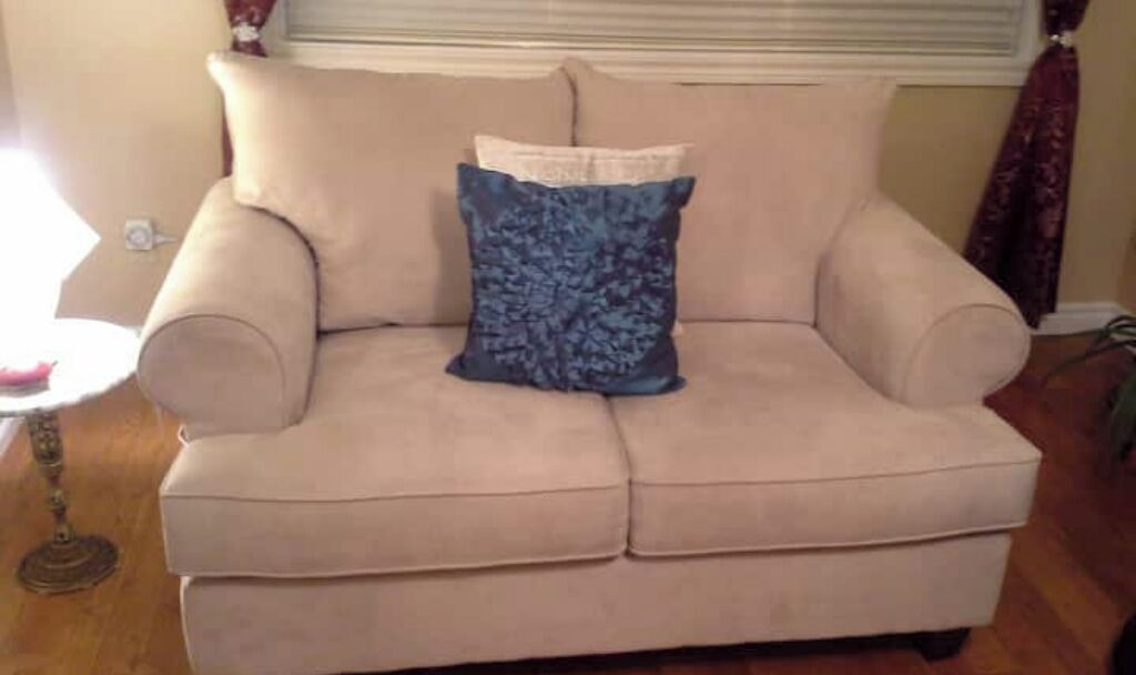 Photo of Livingroom in Dollard-des-Ormeaux
