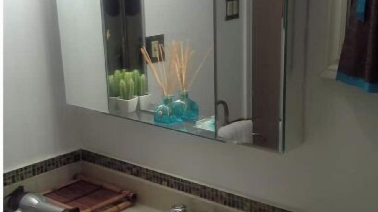 Photo of Bathroom in Dollard-des-Ormeaux