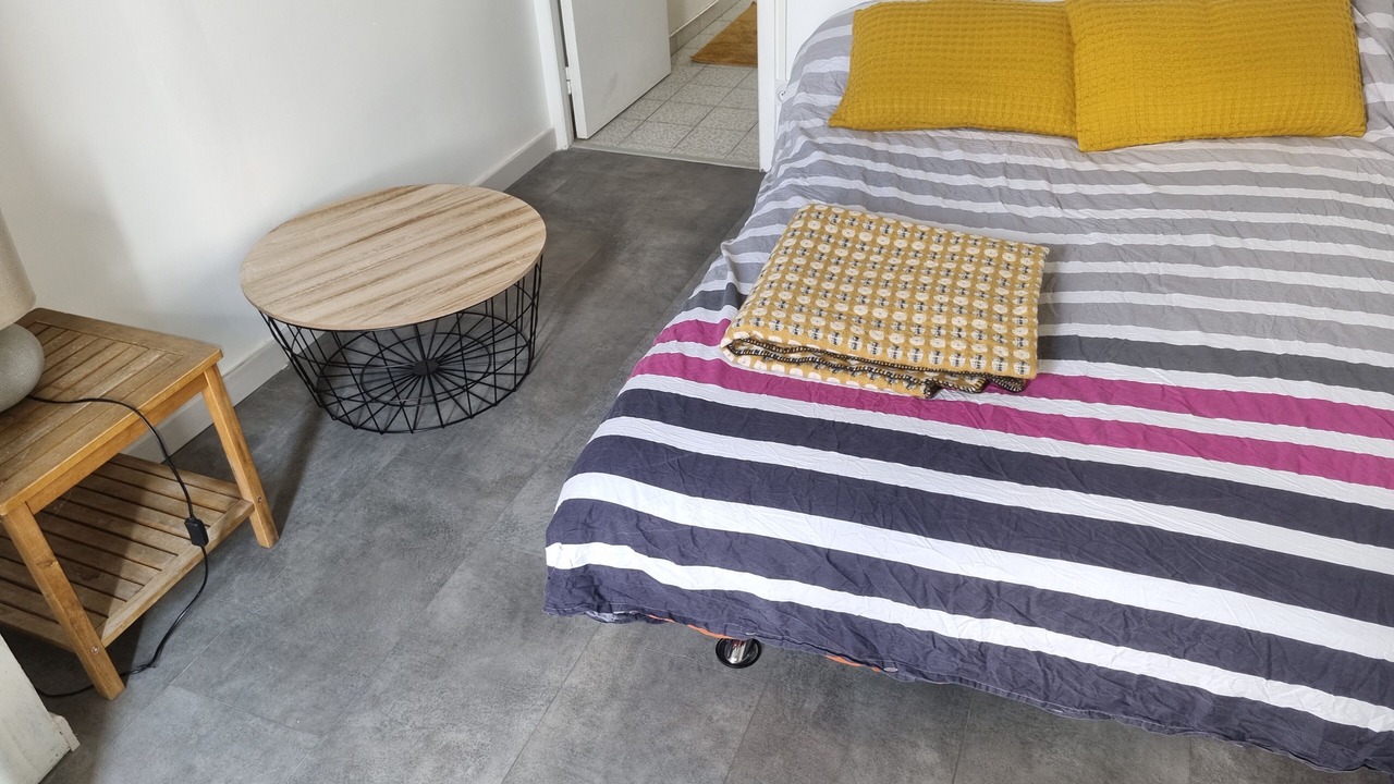 Photo of Bedroom in Carbon-Blanc