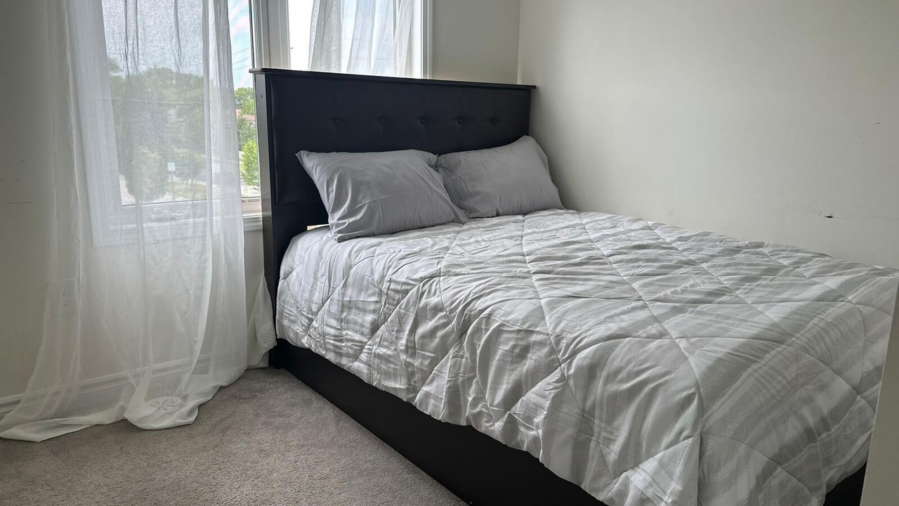 Photo of Bedroom in West Hill