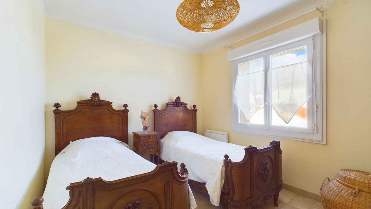 Photo of Bedroom in Brem Sur Mer