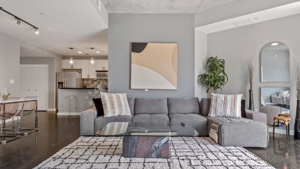 Photo of Livingroom in South Eola