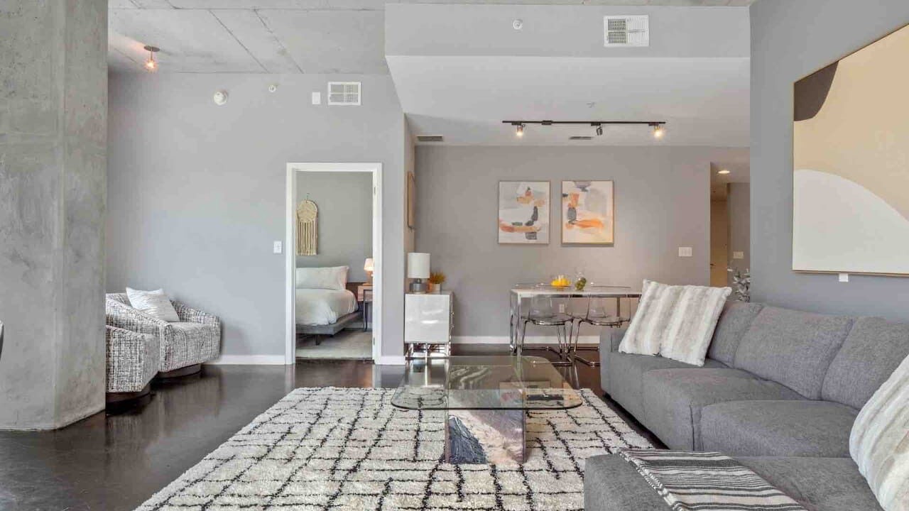 Photo of Livingroom in South Eola