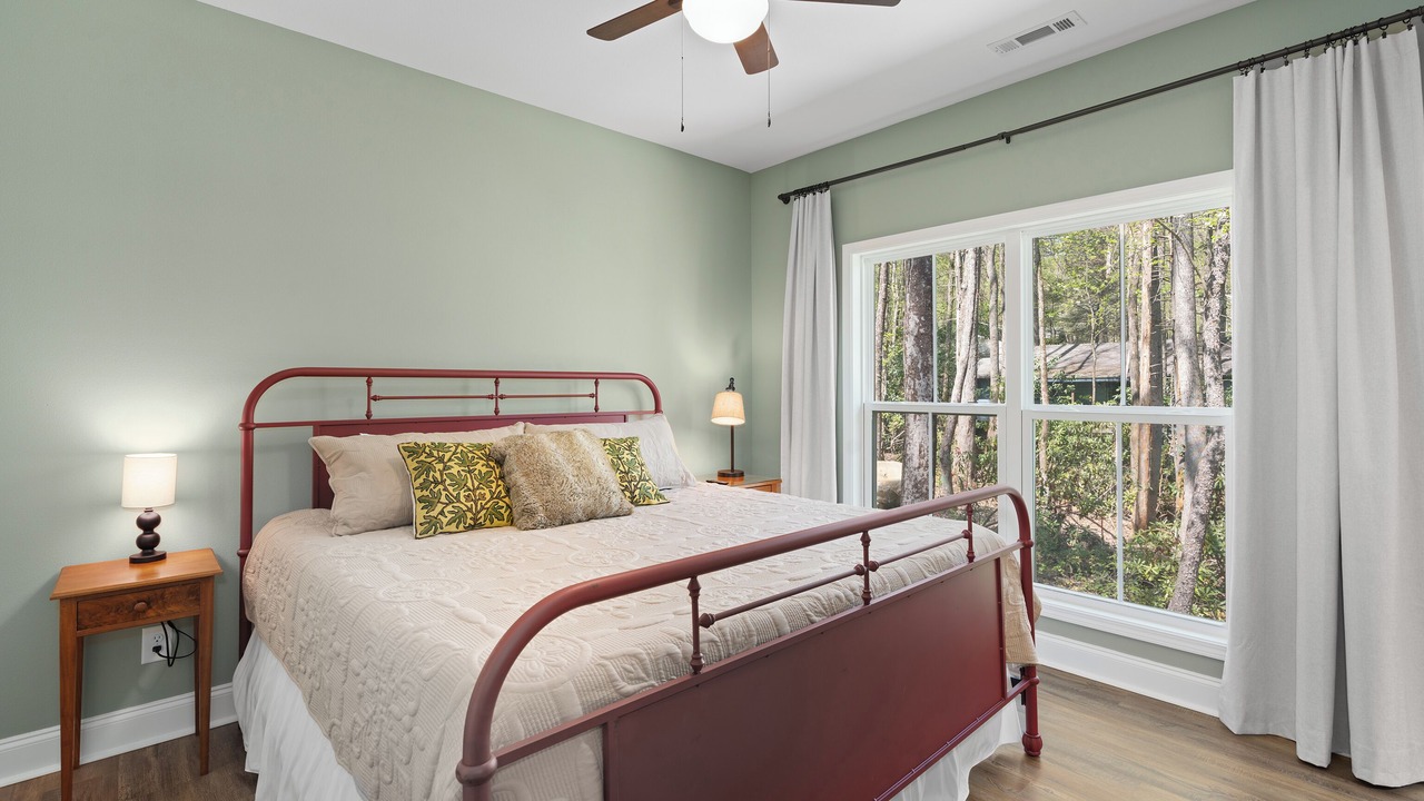 Photo of Bedroom in Maggie Valley