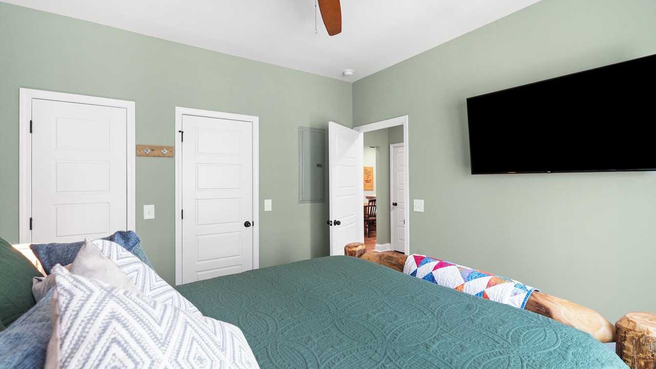 Photo of Bedroom in Maggie Valley
