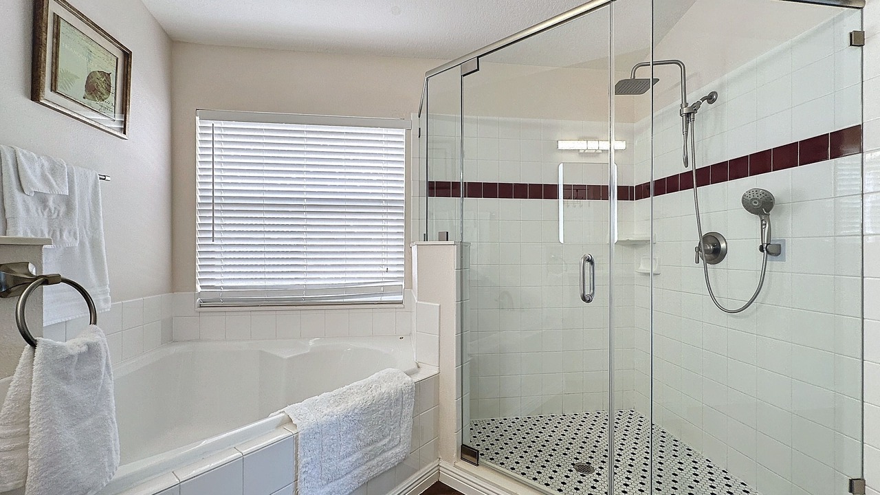 Photo of Bathroom in Highgate Park