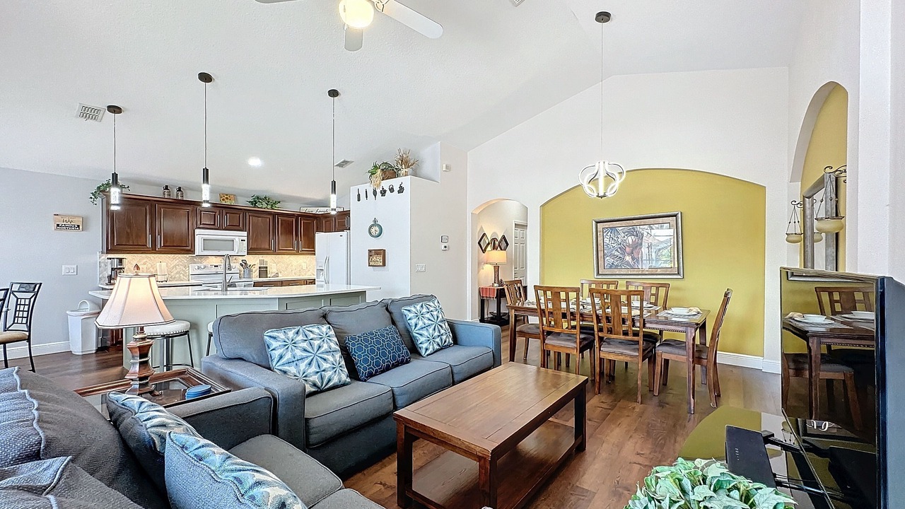 Photo of Livingroom in Highgate Park