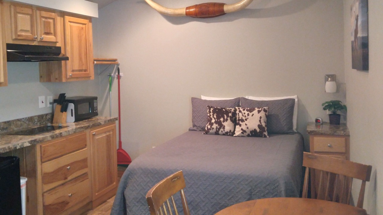 Photo of Bedroom in Palestine