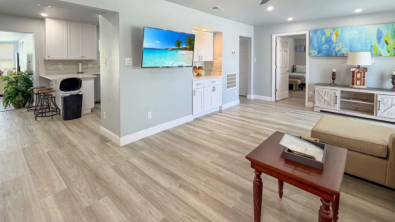 Photo of Livingroom in Floridana Beach