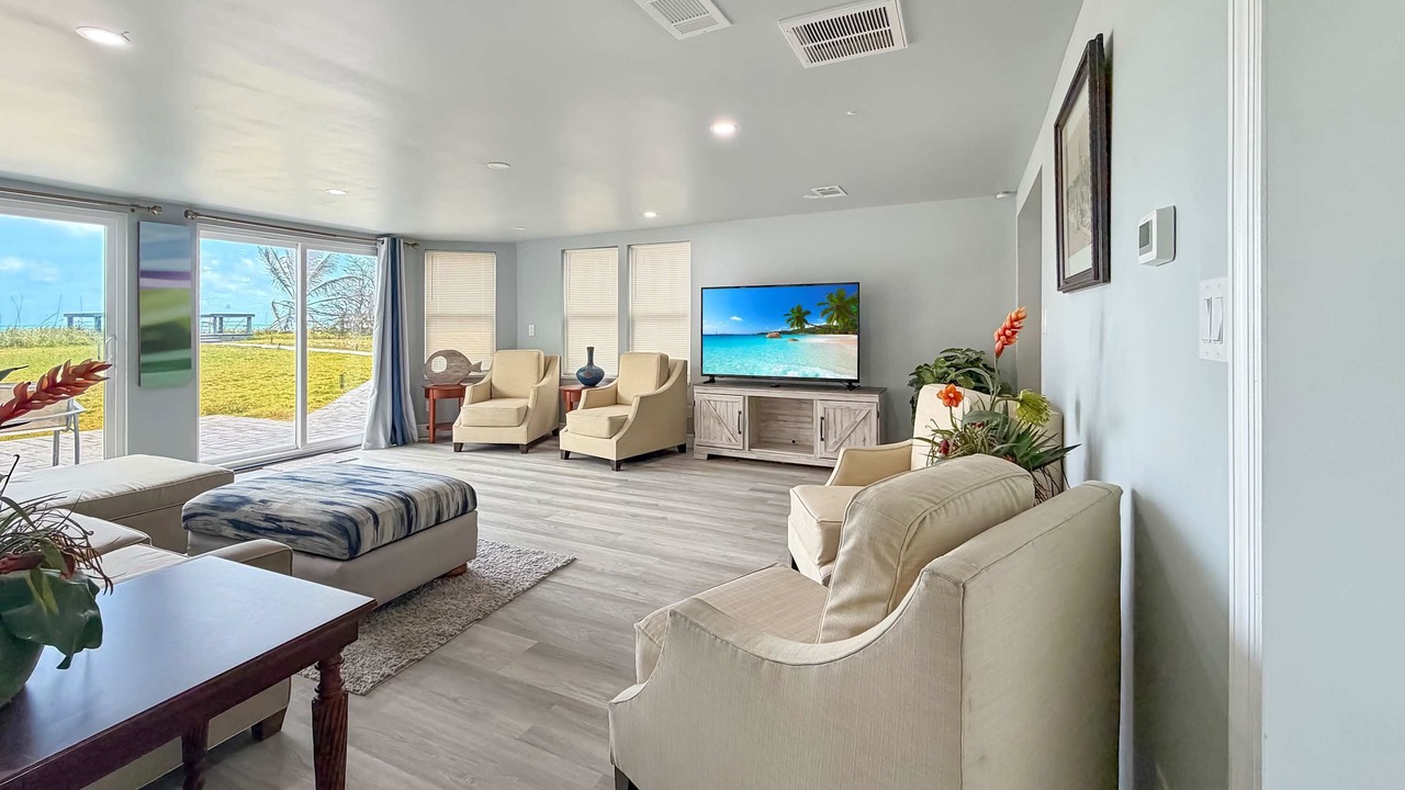 Photo of Livingroom in Floridana Beach